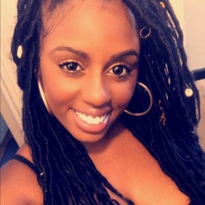 Meet your Posher, Natalee